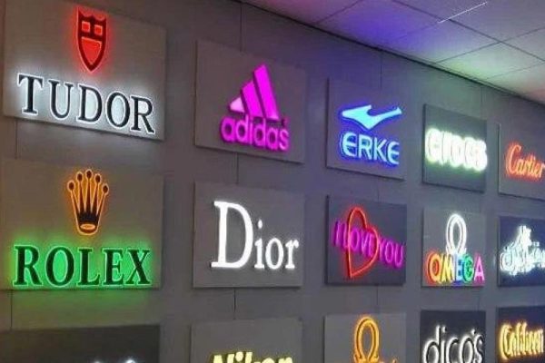 لافتة LED